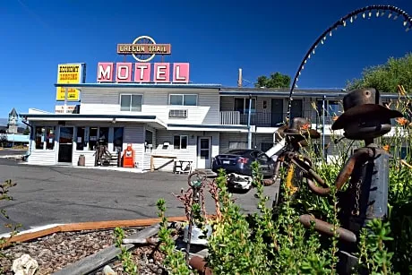 Oregon Trail Motel and Restaurant hotel detail image 2