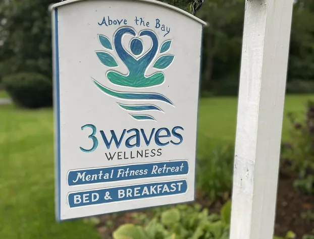 3 Waves Bed & Breakfast hotel detail image 2