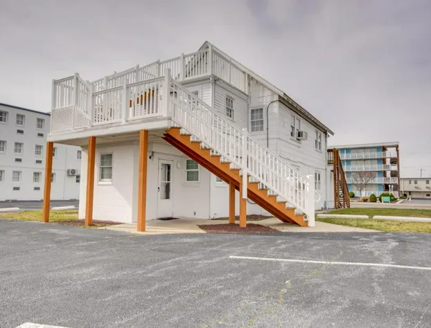 Empress Motel hotel detail image 1