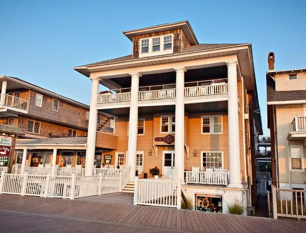 Lankford Hotel and Lodge hotel detail image 1