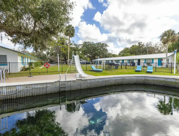 King's Bay Lodge hotel detail image 3