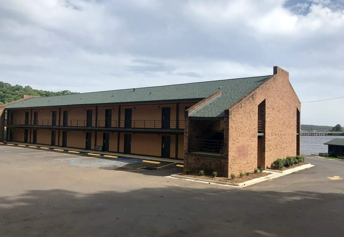 D'Arbonne Lake Motel hotel hero