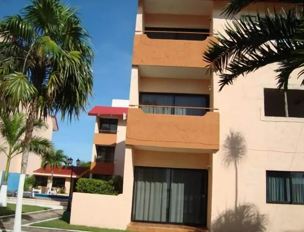 Grand Royal Lagoon hotel detail image 1