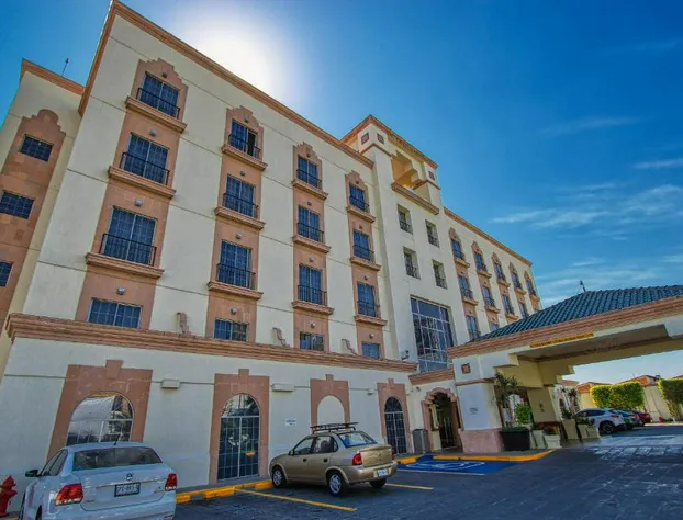 Holiday Inn Leon by IHG hotel detail image 1