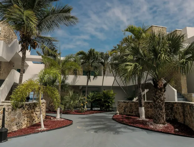 Palms Resort and Beach hotel detail image 1