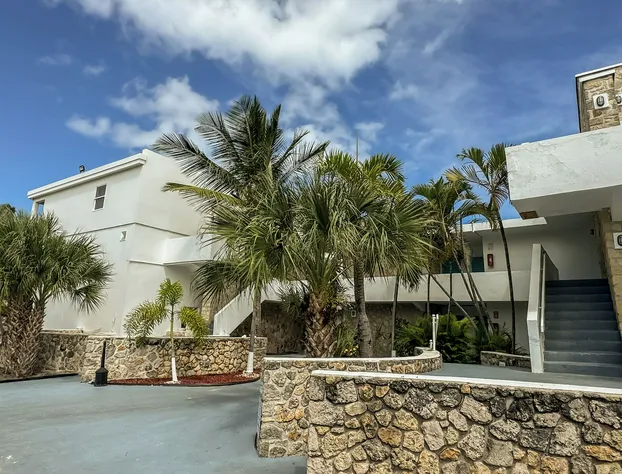 Palms Resort and Beach hotel detail image 3