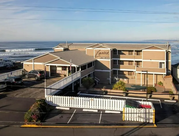 Lanai at the Cove hotel detail image 2