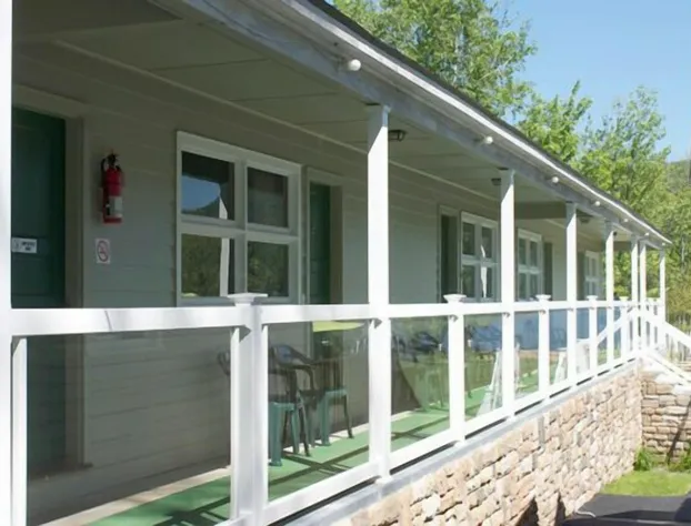 Shore Meadows Lodge LLC hotel detail image 1