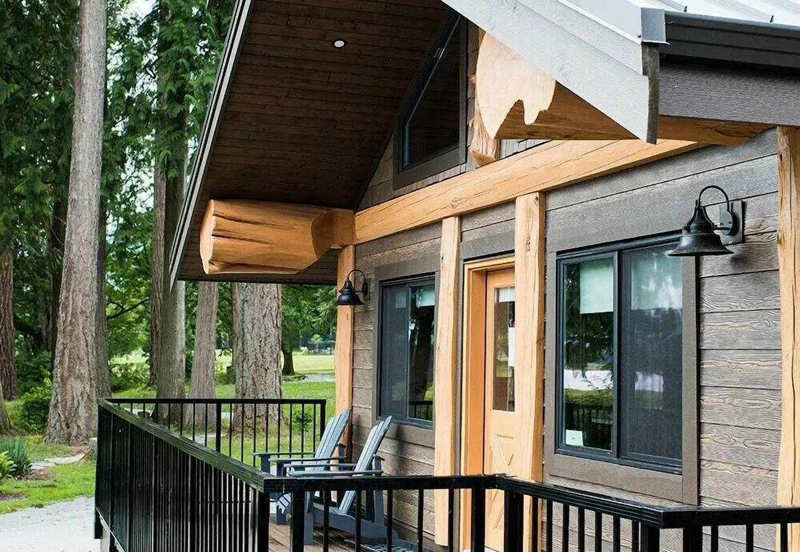 Rowena's Inn On The River hotel hero