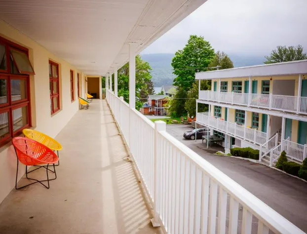 O'Sullivan's On The Lake Motel hotel detail image 3