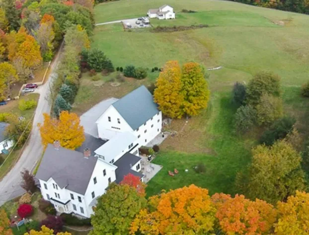 Highland Lake Inn hotel detail image 2