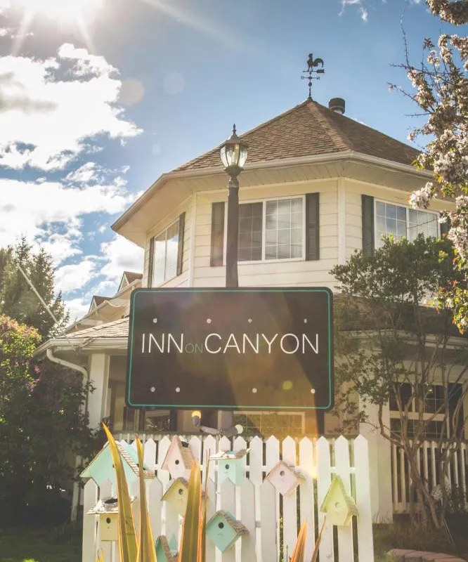 Inn on Canyon hotel hero