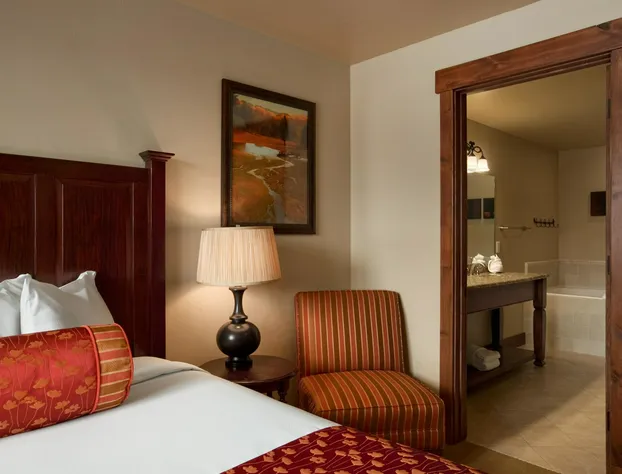 Grand Lodge Peak 7 - Condo hotel detail image 4