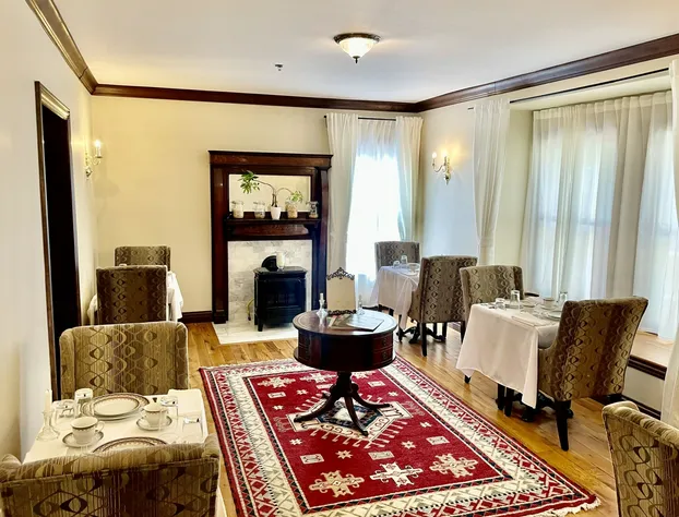 Dartmouth House Inn hotel detail image 2