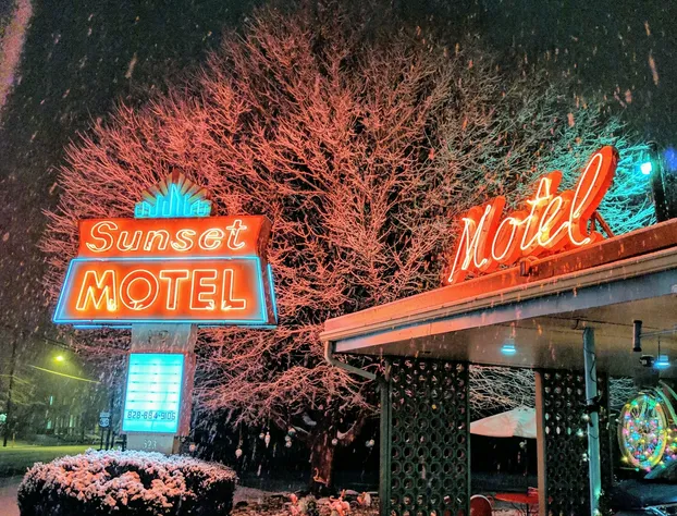 The Sunset Motel hotel detail image 1