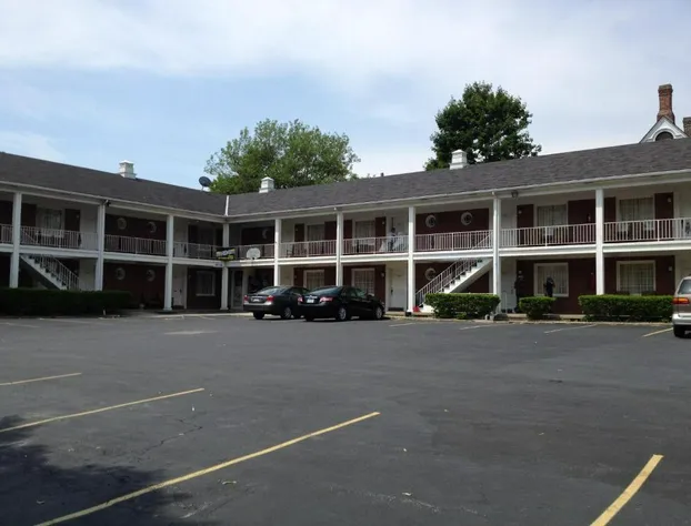 Motel Townhouse hotel detail image 1