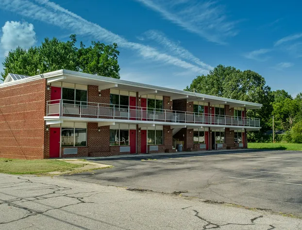 Coach House Inn hotel detail image 3