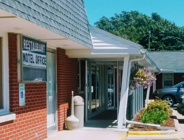 Bay Motel hotel detail image 3