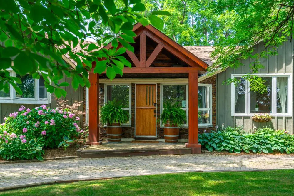 Vineyard Villa Bed & Breakfast hotel hero