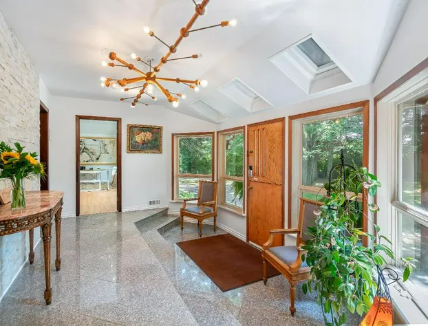 Vineyard Villa Bed & Breakfast hotel detail image 1