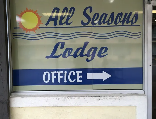 All Seasons Lodge hotel detail image 4