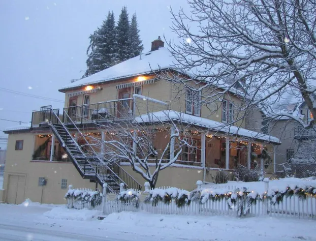 Victoria Falls House Inn hotel detail image 2