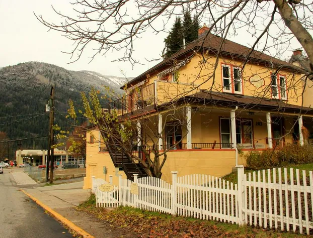 Victoria Falls House Inn hotel detail image 3