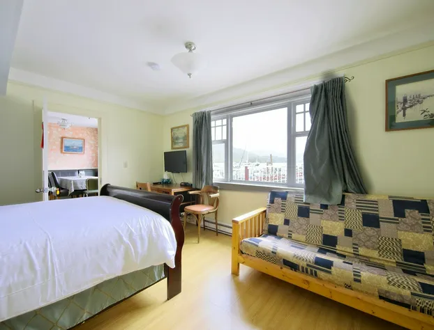 Eagle Bluff Bed & Breakfast hotel detail image 4