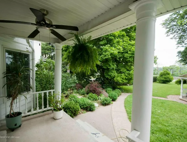 Chestnut Inn Bed and Breakfast hotel detail image 3