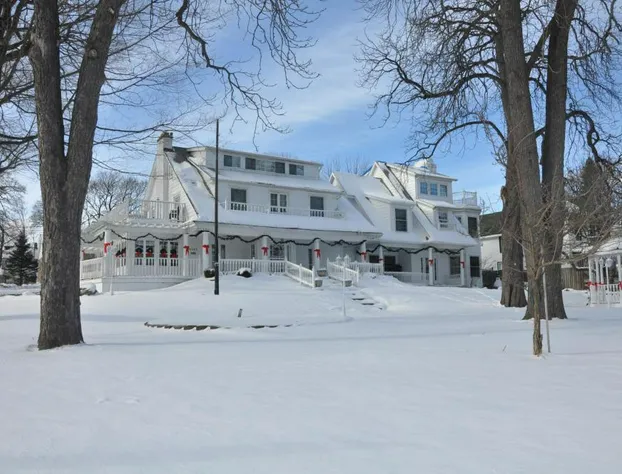 Chestnut Inn Bed and Breakfast hotel detail image 1