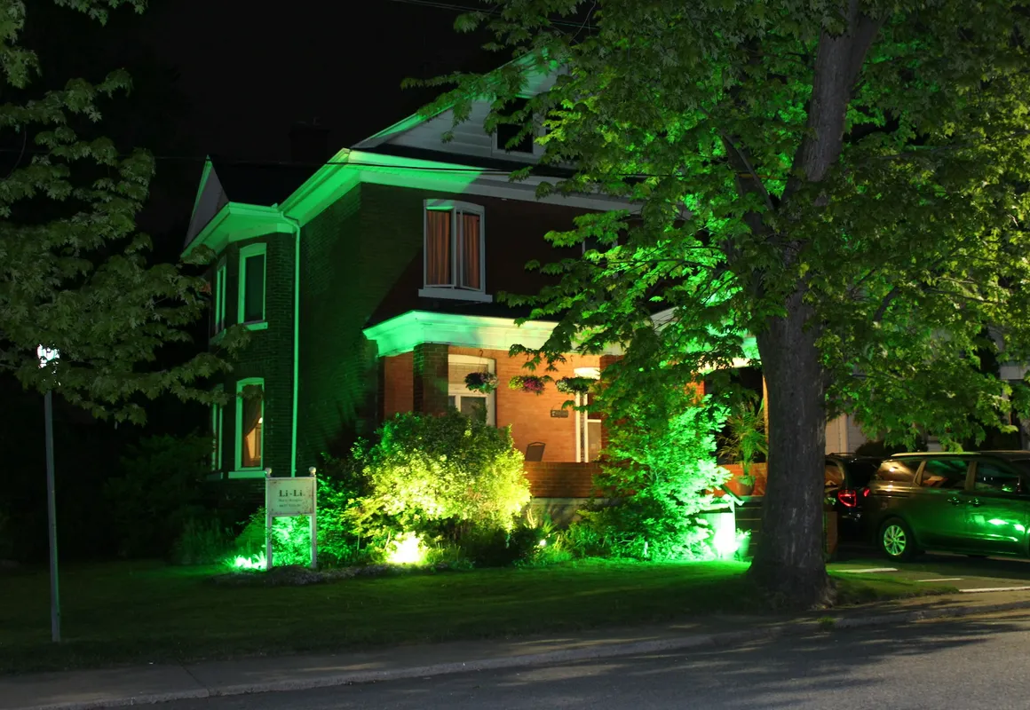 Li Li Bed & Breakfast hotel hero