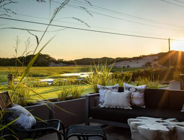 Awol hotel detail image 3