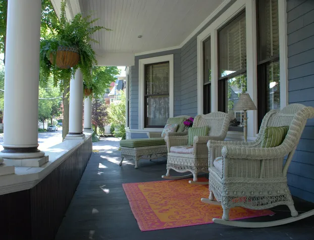 Circular Manor Bed and Breakfast hotel detail image 3