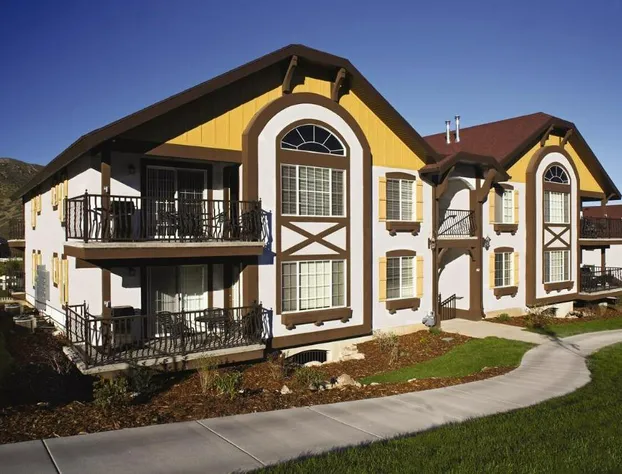 Worldmark Midway hotel detail image 2