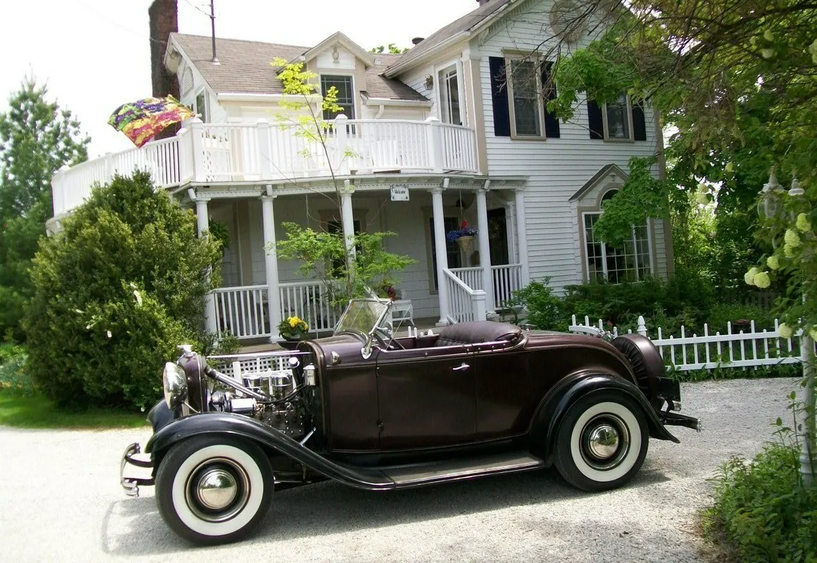 Martha's Vineyard Bed & Breakfast hotel hero