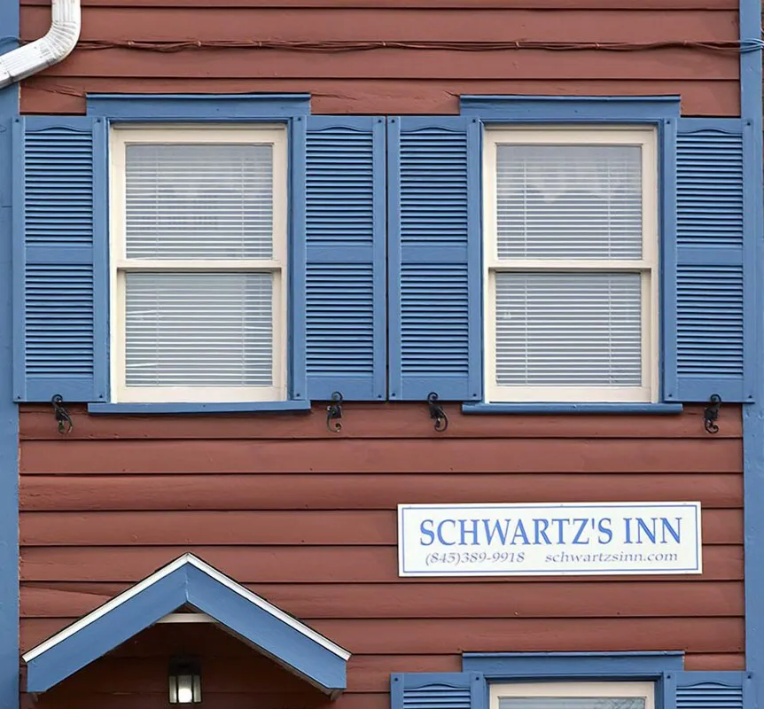 Schwartzs Inn hotel hero