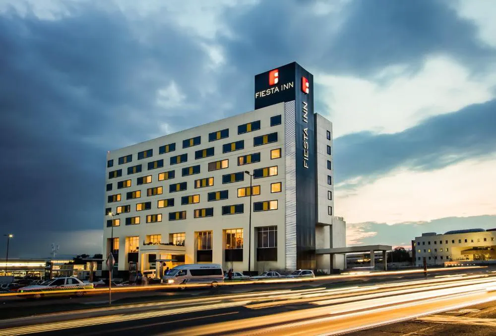 Fiesta Inn Pachuca Gran Patio hotel hero