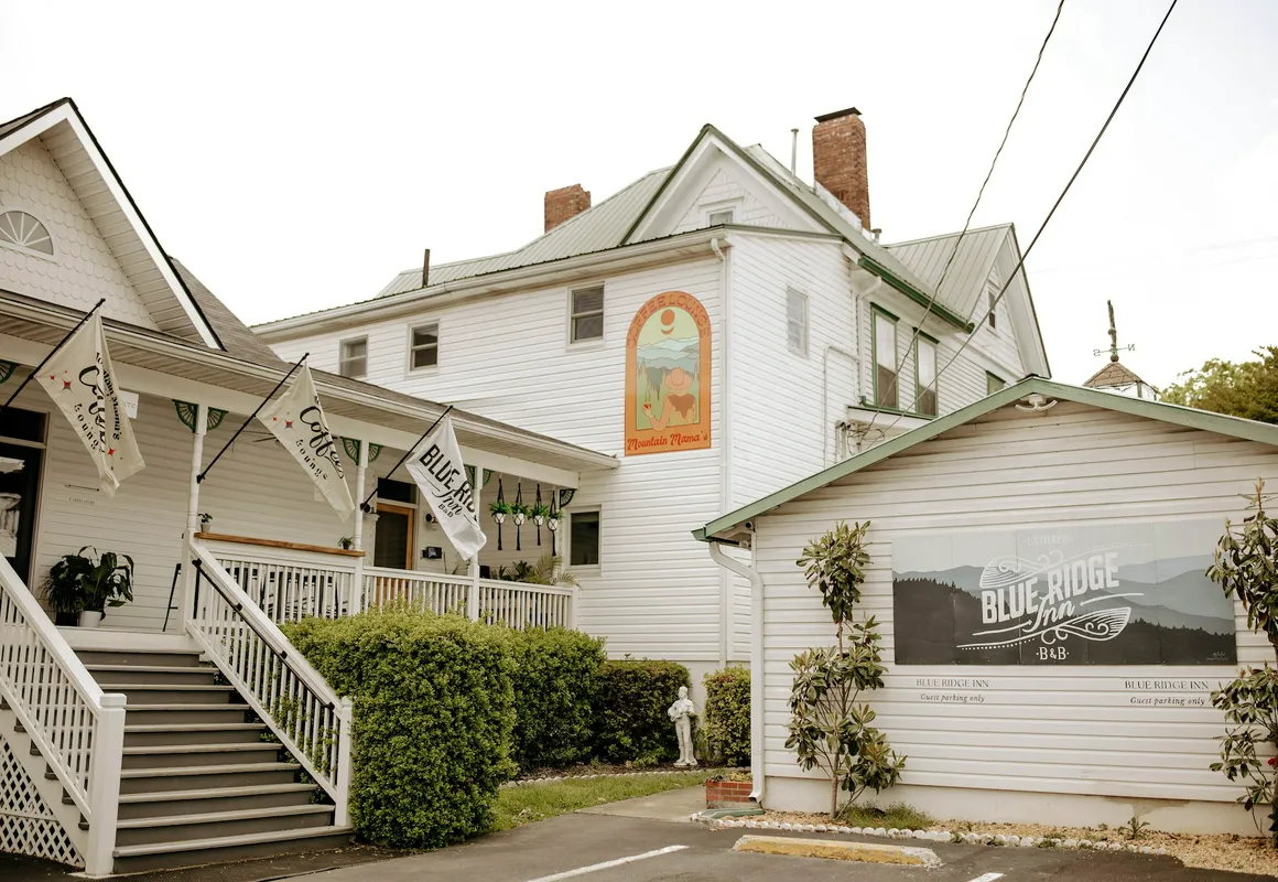 Blue Ridge Inn Bed & Breakfast hotel hero