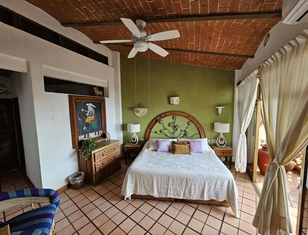 Villa Corona del Mar hotel detail image 4