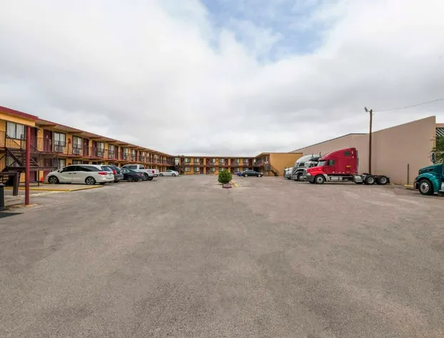 Oyo Hotel Odessa TX, East Business 20 hotel detail image 2