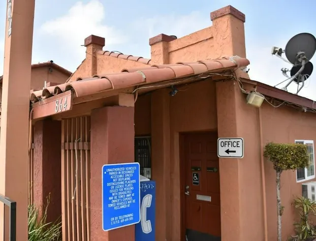 Baycities Motel hotel detail image 3