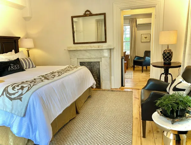 Old Village Inn hotel detail image 2