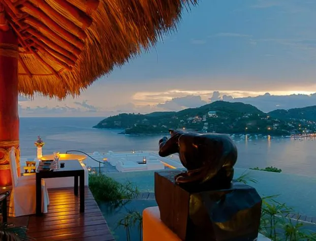 Tentaciones Hotel & Lounge Pool - Adults Only hotel detail image 1