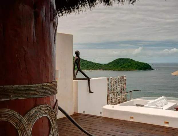 Tentaciones Hotel & Lounge Pool - Adults Only hotel detail image 4