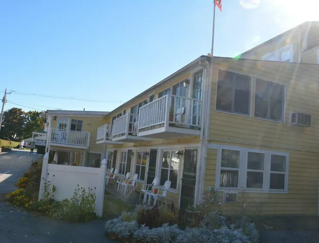 Betty Doon Hotel hotel detail image 1