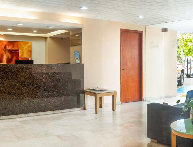 Hotel & Suites Real del Lago hotel detail image 2