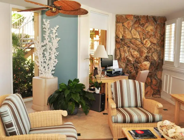 Laguna Shores Studio Suites hotel detail image 2