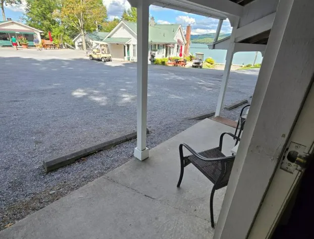 Lake View Motel hotel detail image 4