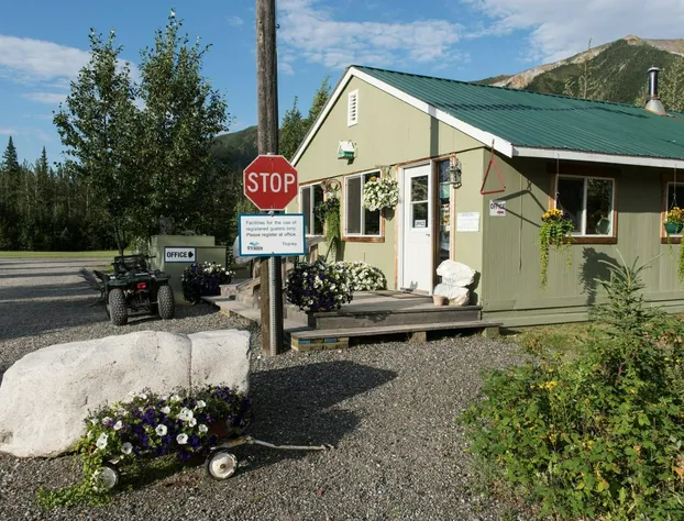 Discovery Yukon Lodgings hotel detail image 1