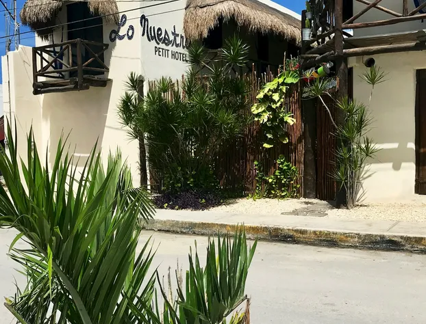 Lo Nuestro Petit Hotel hotel detail image 3